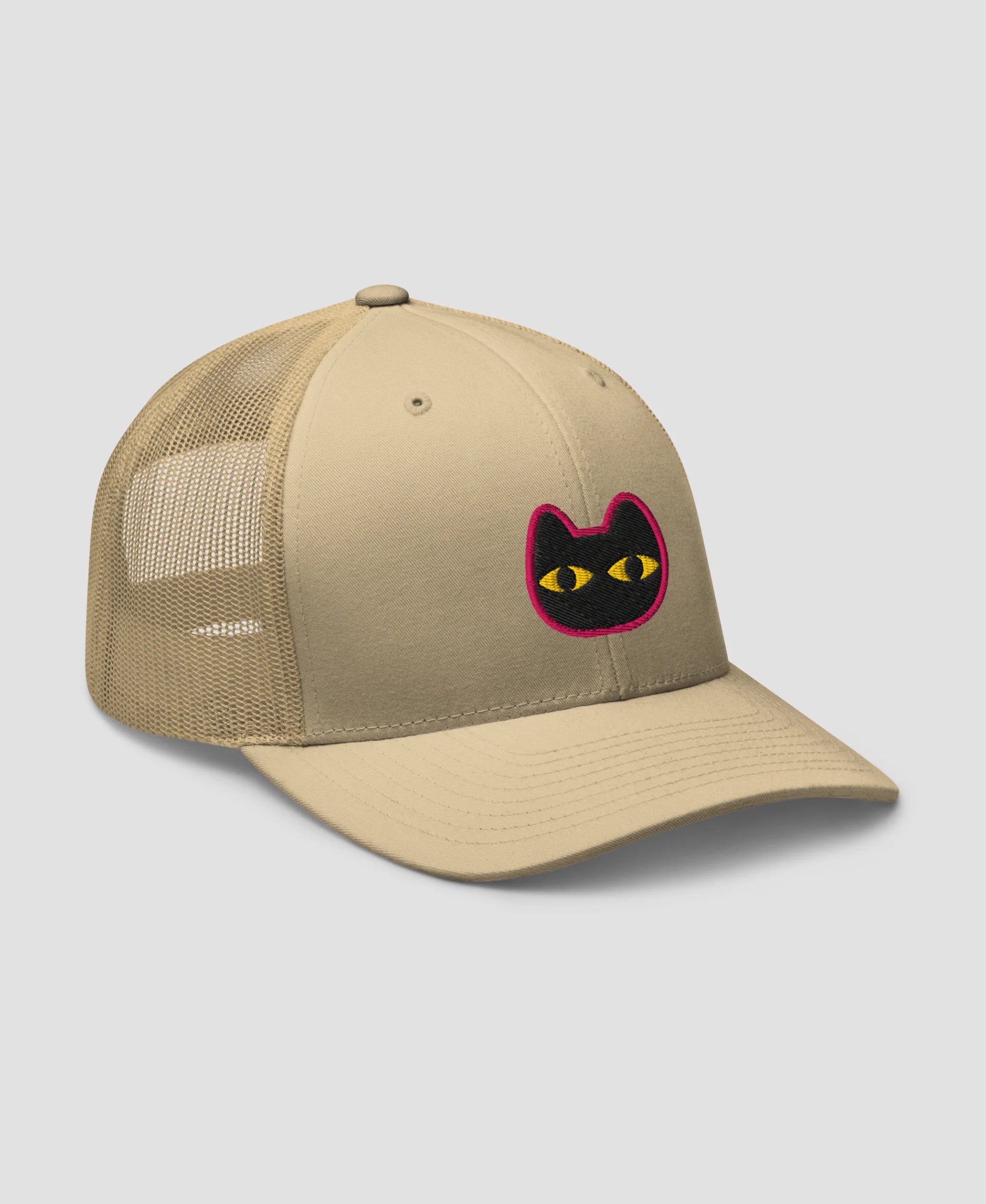 Minimalist Black Cat Big Eyes Embroidered Retro Trucker Hat