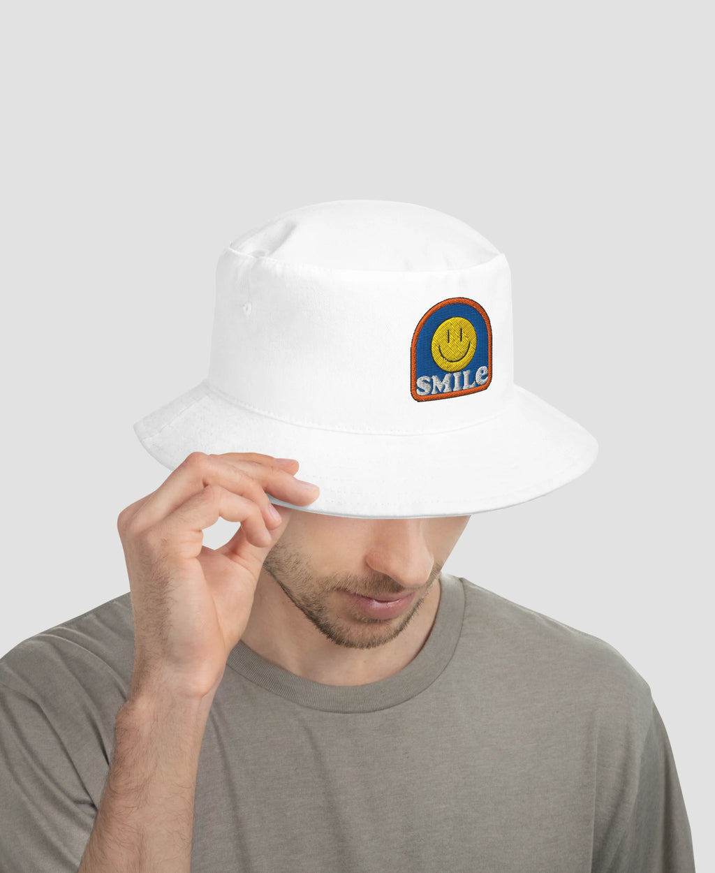Retro Arch Smile Embroidered Cotton Bucket Hat | Retro Brim